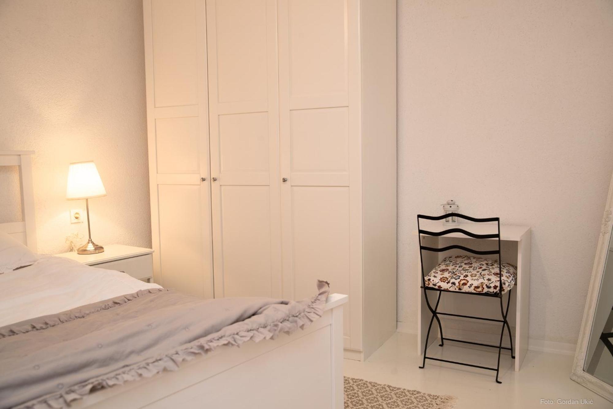 Apartment Jolli Ровин Екстериор снимка